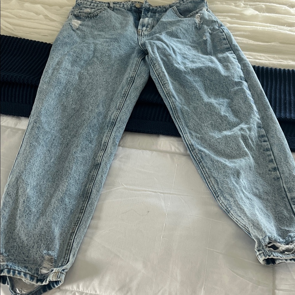 SHEIN Light Blue Denim Jeans